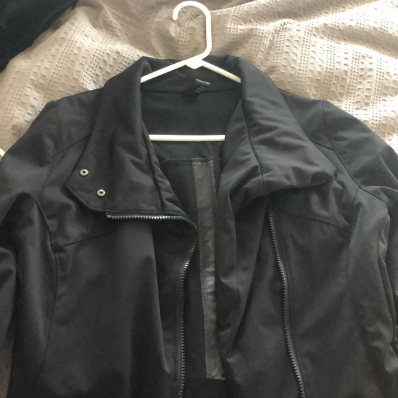 Workout jacket - Picture 5 of 8